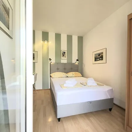 Bliss Apartment *